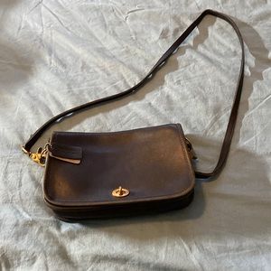 Vintage coach leather crossbody purse.